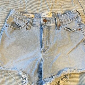 Universal Thread Light Wash Jean Shorts